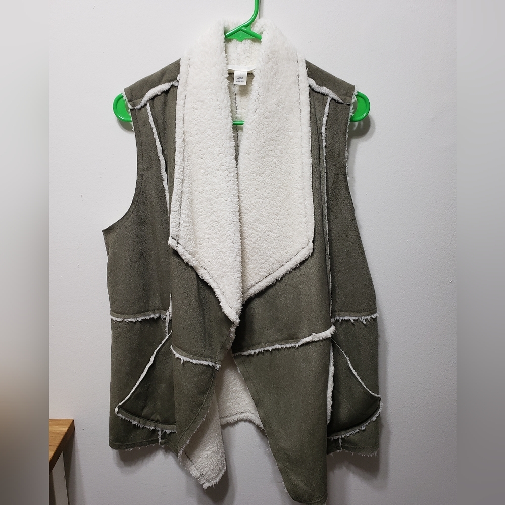 Caslon Faux Fur Cozy Vest!